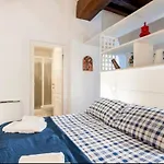 Apartment Magnoli&Ponte Vecchio